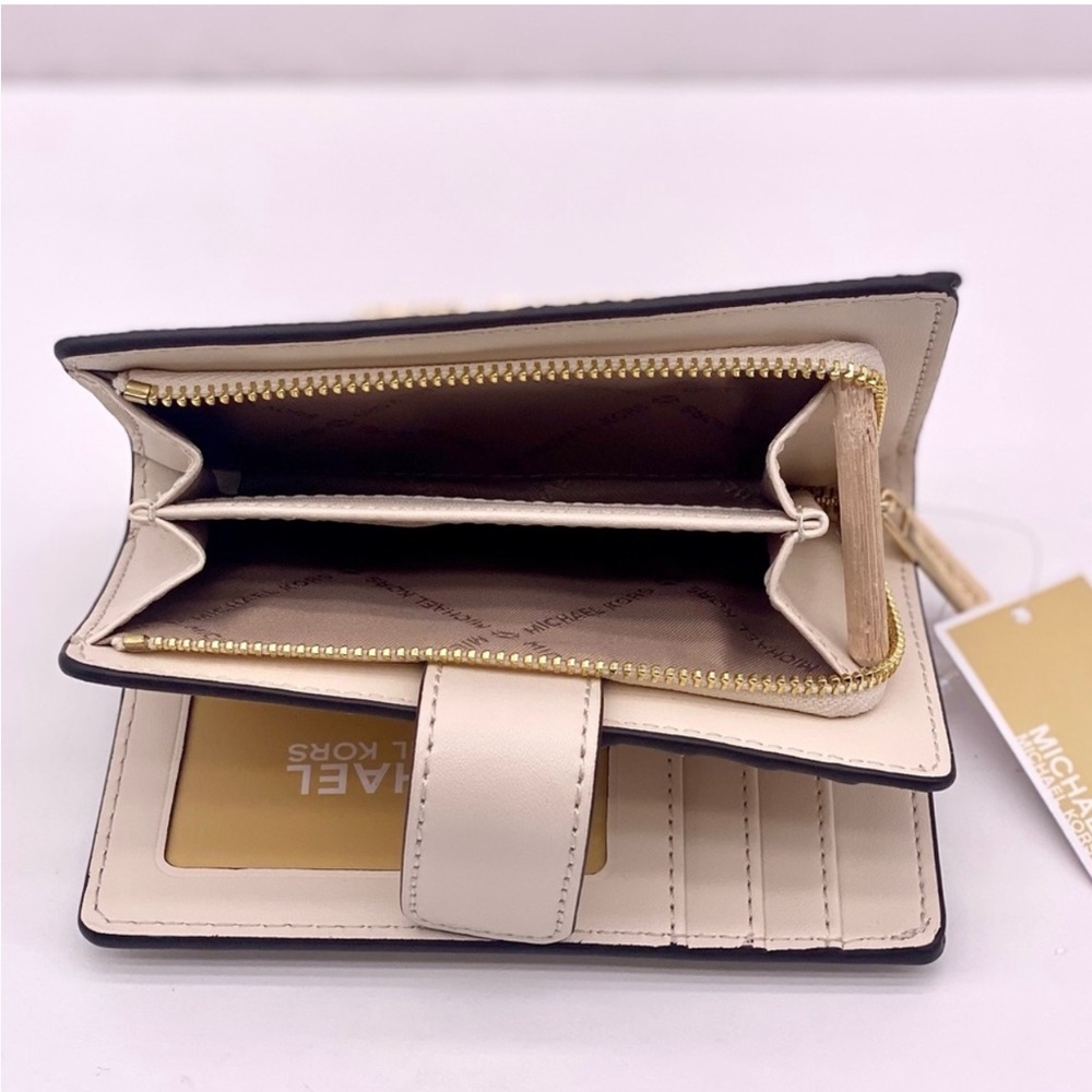 Michael Kors Floral Medium Bifold Wallet - Picture 7 of 11
